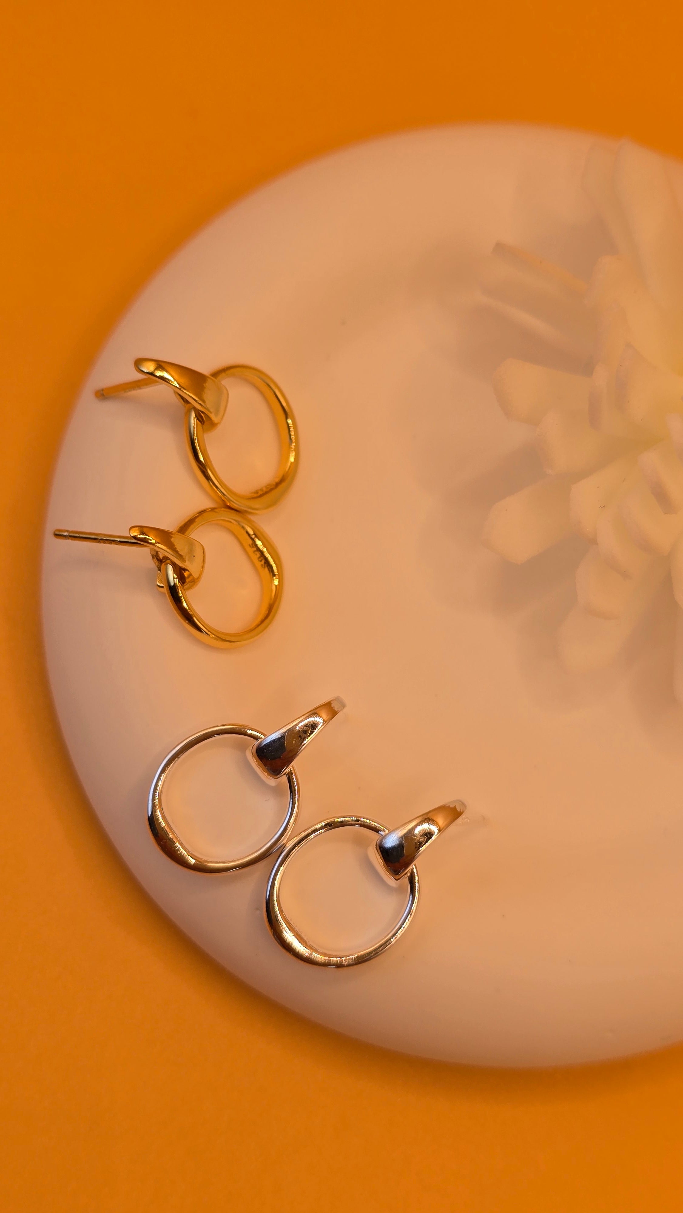 Boucles d'oreilles Loréna argentées