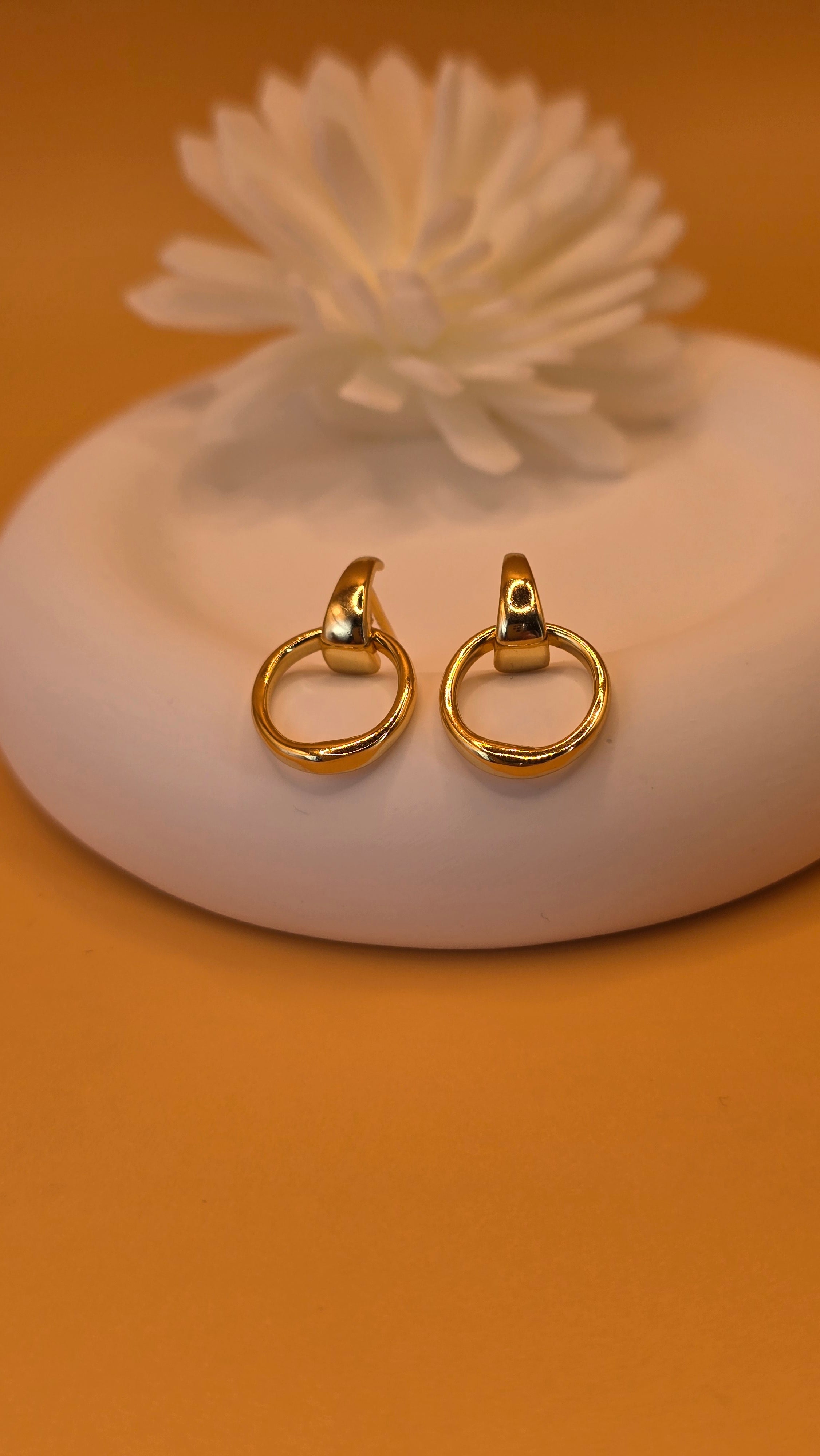 Boucles d'oreilles Loréna dorées