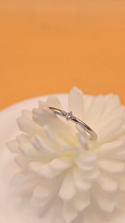 Bague solitaire d'argent