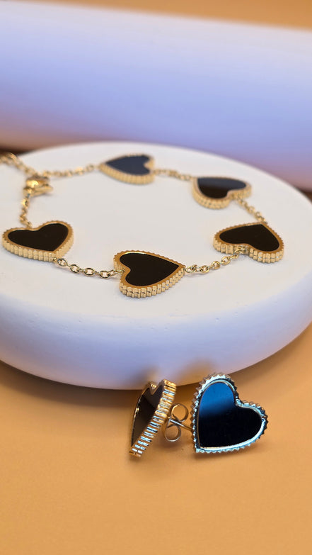 Parure collier, bracelet et boucles d'oreilles cœur noir