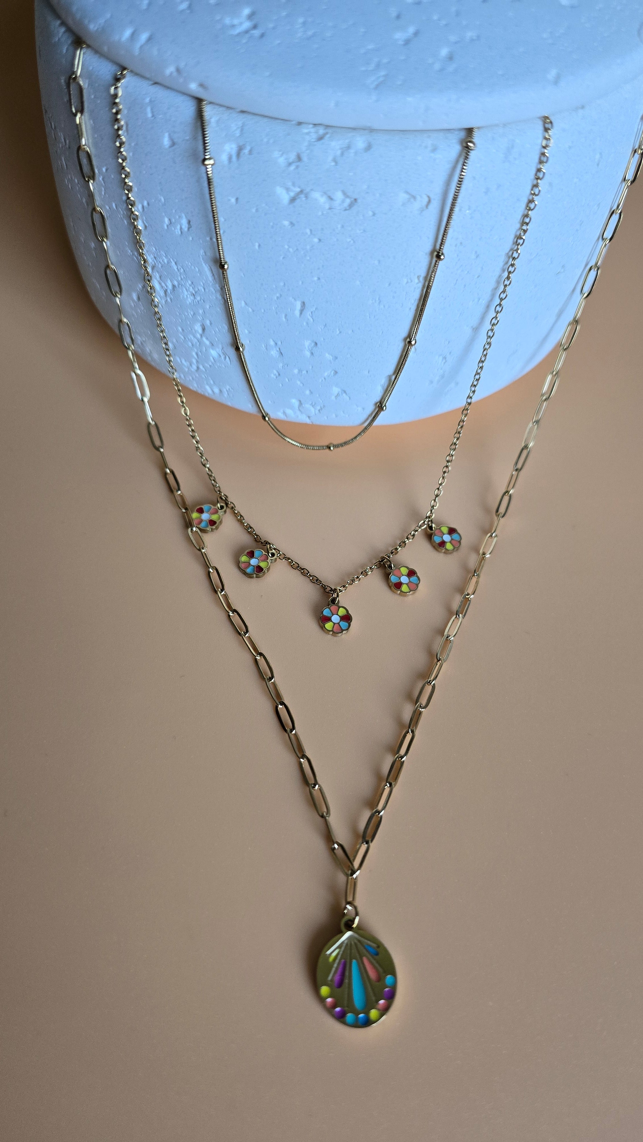 Colliers le trio lumineux