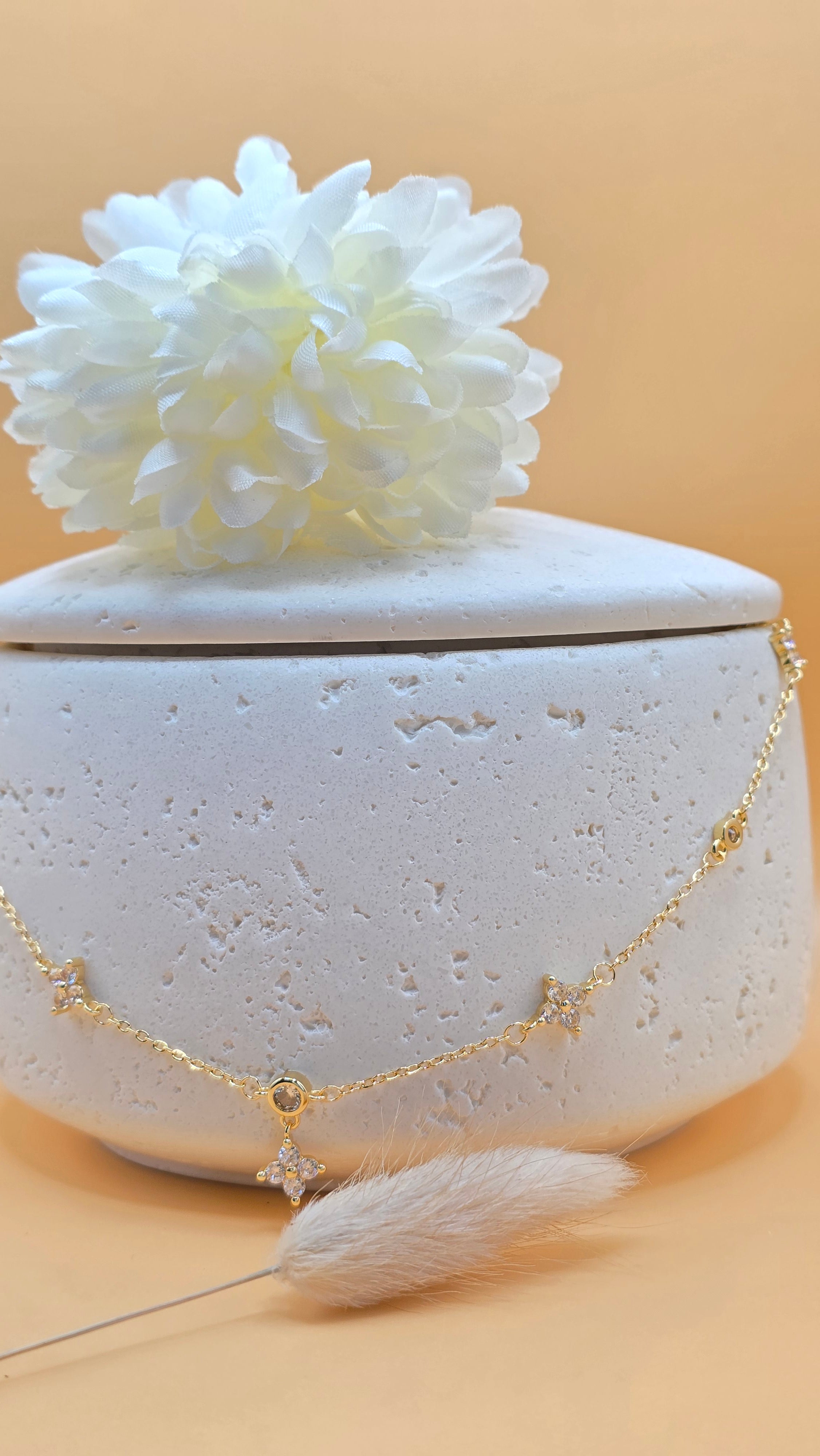 Collier doré Liliha