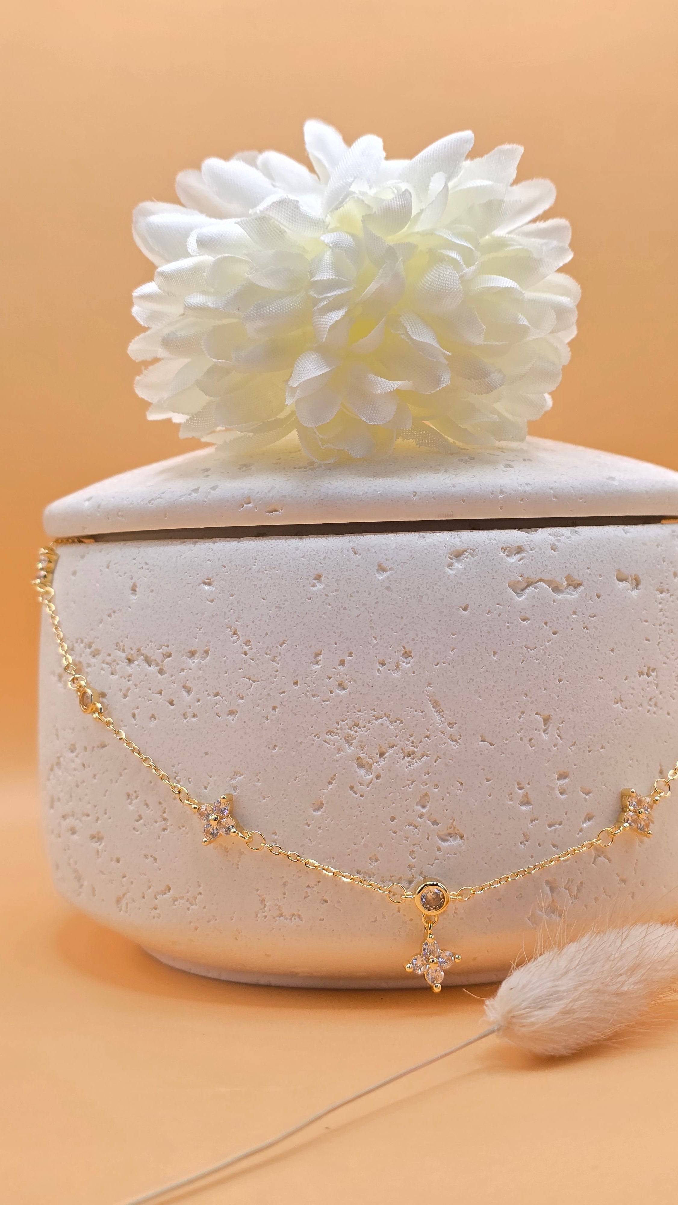 Collier doré Liliha