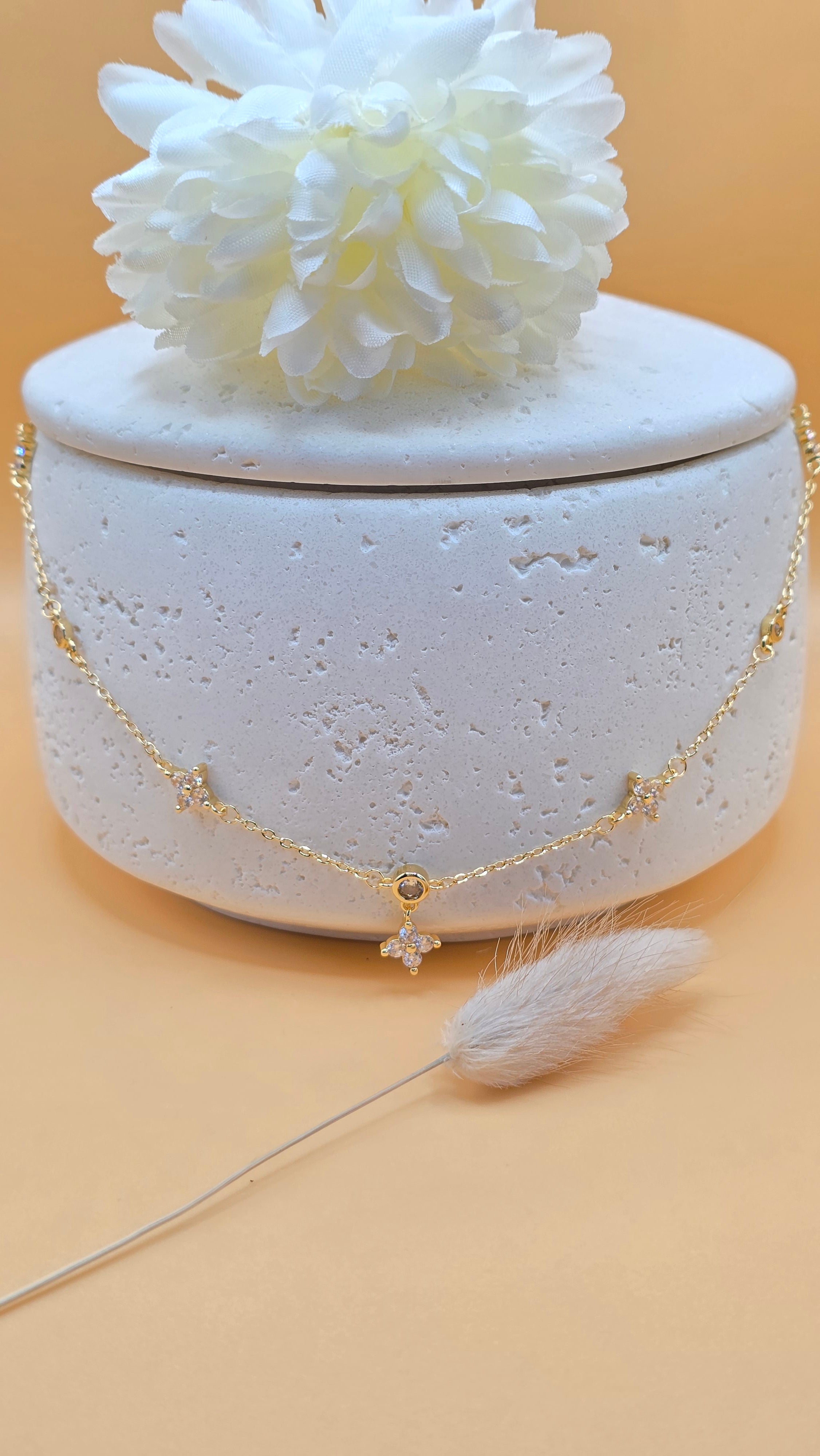 Collier doré Liliha